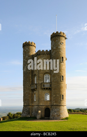 Historic Broadway Tower Torheit in der Nähe von Broadway in den Cotswolds Worcestershire England UK GB Europa Stockfoto