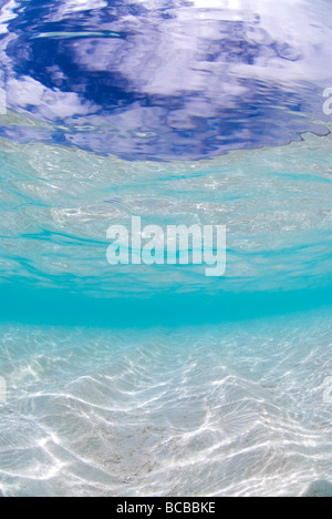 Klares blaues Wasser Heron Island Great Barrier Reef Australien Stockfoto