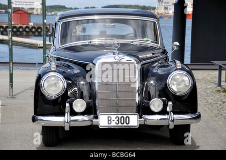 Oldtimer Mercedes Benz 300 Auto, Stavanger Hafen, Skagenkaien, Stavanger, Rogaland, Norwegen Stockfoto