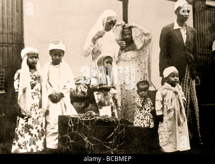 Saudi Arabien historische javanischen Familie Pilger aus Brunnen von Ibn Sa'ud Stockfoto