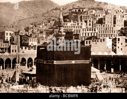 Saudi-Arabien Historische Pilger Auf Der Kaaba In Der Großen Moschee im Mekka der 30er Jahre Stockfoto