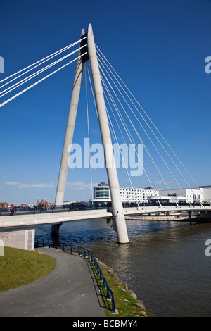 Marine Art Brücke über See zum Bootfahren in Southport Stockfoto