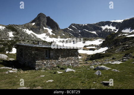 Stein-Hütte im Rila Gebirge in der Nähe der sieben Seen Bulgarien Europa Stockfoto