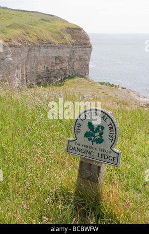 Wegweiser an Dancing Ledge auf der Isle of Purbeck, Dorset, Großbritannien Stockfoto