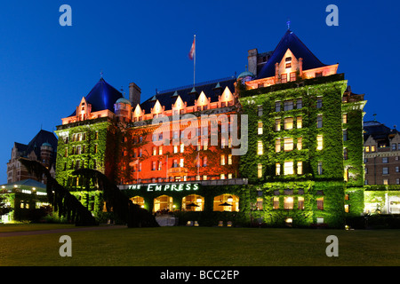 Hotel Kaiserin an Twilight Luxus Fassade Victoria Vancouver Island Kanada Nordamerika Stockfoto