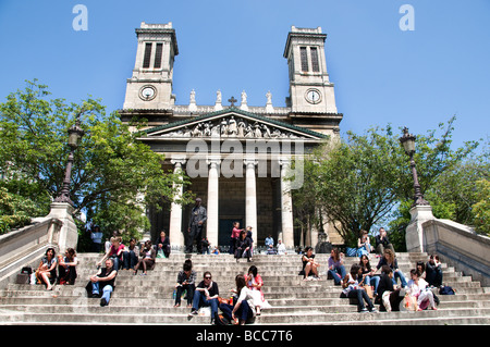 Paris Frankreich Saint Vincent de Paul Kirche Menschen Stockfoto