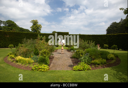 Kräutergarten der ummauerten Garten bei Glenarm Burg County Antrim-Nordirland Vereinigtes Königreich Stockfoto