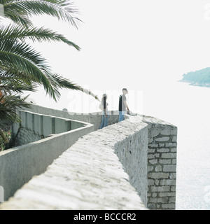 junges Paar Sightseeing in Kroatien, dubrovnik Stockfoto