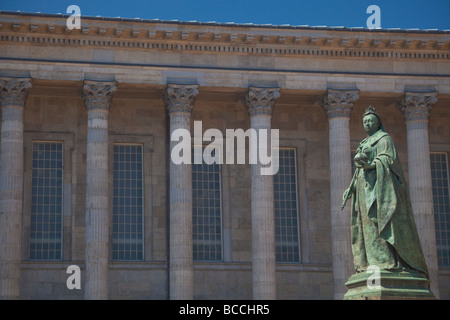 Statue der Königin Victoria Rathaus viktorianischen Birmingham West Midlands England UK United Kingdom GB Großbritannien britischen Inseln E Stockfoto
