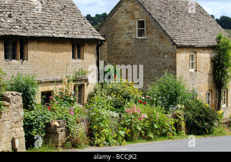 Cotswold Steinhütten bei Guiting Power Gloucestershire England UK Stockfoto