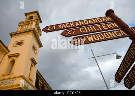 Straßenschild in Beechworth Stockfoto