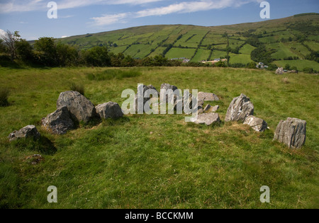 Ossians schwere Gericht Grab den Ruf, das Grab des Riesen und Krieger Dichter in den Glens of Antrim County antrim Stockfoto