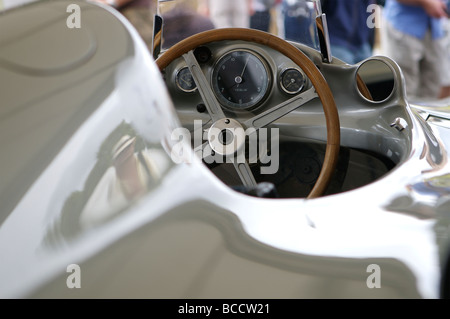 Schuss für Rennen Auto Cockpit hautnah Stockfoto