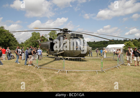 Ein Royal Navy Sea King Hubschrauber auf dem Display auf dem Goodwood Festival of Speed, Juli 2009. Stockfoto