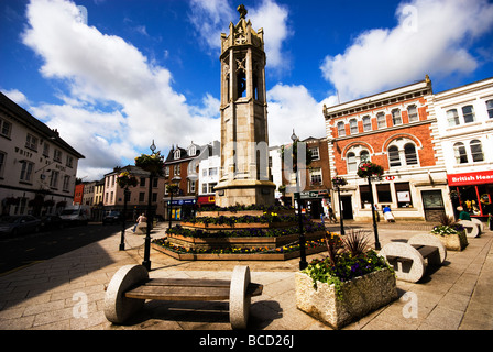 Launceston Kriegerdenkmal am Stadtplatz Stockfoto