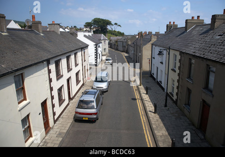 kleine Gasse von Reihenhäusern in Carnlough Dorf County Antrim-Nordirland Vereinigtes Königreich Stockfoto