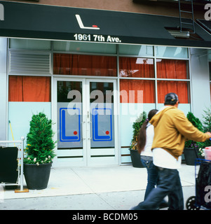 Der L Hostel, 1961 Adam Clayton Powell Blvd, Harlem in New York City, New York, USA 2009 Stockfoto