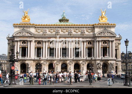 Der Palais Garnier Paris Musik Tanz Theater lyric Ballett Opernaufführung zeigen Sinnlichkeit Stockfoto