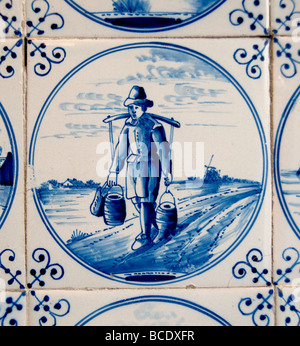 Fliesenmuseum Fliesen Delfter Blau Porzellan Amsterdam Niederlande 17. / 18. Jahrhundert Bauer Stockfoto