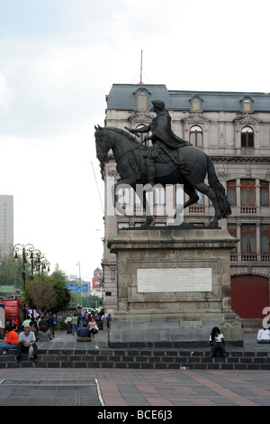 El Caballito, das kleine Pferd, einem berühmten Denkmal in der Innenstadt von Mexiko-Stadt Stockfoto