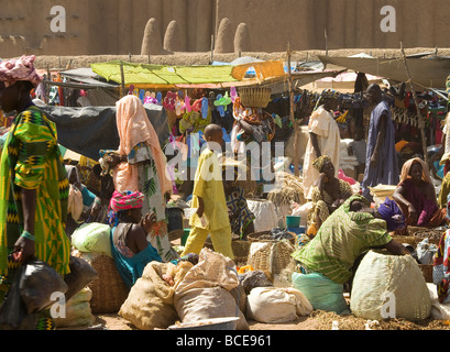 Mali. Sahel. Wochenmarkt in Djenné. Stockfoto