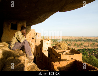 Mali. Sahel. Dogon-Land. Dorf von Ende. Traditionelle Architektur. Felsen von Bandiagara. UNESCO-Weltkulturerbe. Stockfoto