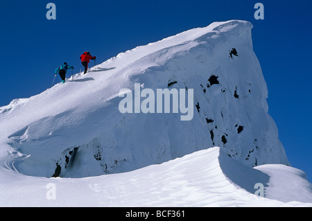 USA, Washington. Skitouren Sie in den Chiwaukum Bergen, alpinen Seen Wildnis, Washington State, USA Stockfoto