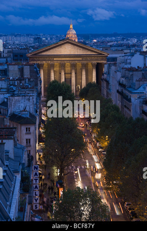 Frankreich, Paris, Ste-Marie-Madeleine-Kirche und Rue Tronchet Antenne Stockfoto