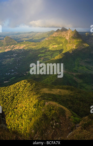 Mauritius Ost und Pieter Both Berg, Blick vom Le Pouce Peak, Mauritius, Indischer Ozean Stockfoto