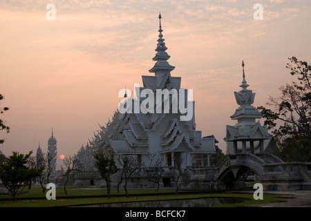 Thailand, Chiang Rai, Wat Rong Khun, Tempel des weißen Stockfoto