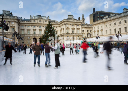 Ice Skating, Somerset House, Strand, London, England Stockfoto