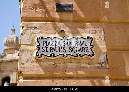 Straßenschild für St. Pauls Square in Mdina, Malta, EU. Stockfoto