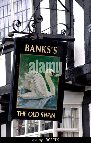 Old Swan Pub Schild, Atherstone, Warwickshire, England, UK Stockfoto