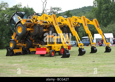 J C Kugeln, JCB Display Team von Ambergate, Derbyshire, England, Großbritannien Stockfoto