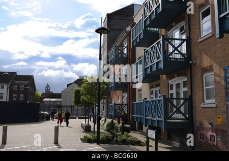 Der Ropetackle Arts Centre und Wohnsiedlung bei Shoreham auf dem Seeweg in Sussex UK Stockfoto