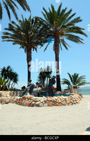 Statue von Fischer und Meerjungfrauen am Strand in Los Alcazares, Mar Menor, Murcia, Costa Calida, Süd Osten Spaniens Stockfoto