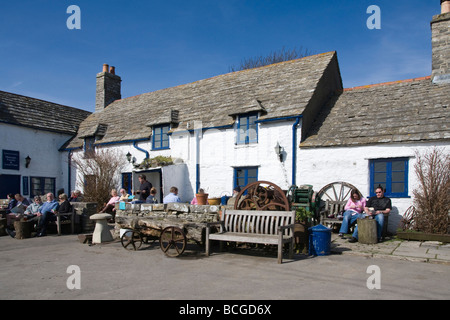 Platz & Kompass Dorfkneipe bei Wert Matravers, Dorset, Großbritannien Stockfoto