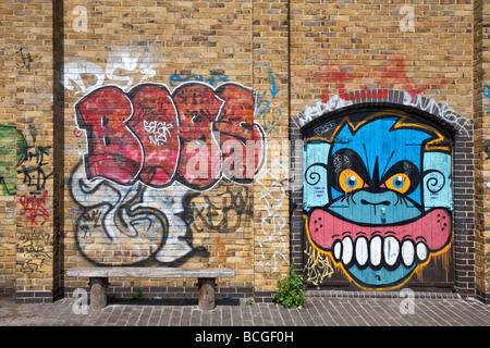 Affe Gesicht Graffiti. Hackney, East London, England, UK Stockfoto