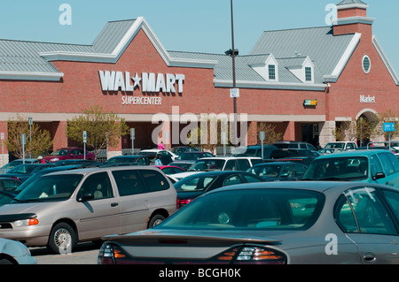 Wal-Mart Supercenter, Dearborn, Michigan, USA Stockfoto