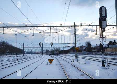 Eisenbahnlinien in winter Stockfoto