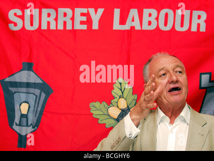 Ehemalige GLC Führer und Londoner Bürgermeister Ken Livingstone anlässlich South West Surrey Arbeit Teil Sommer Abendessen, Headley, Hants UK. Stockfoto