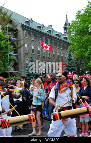 Caribbean Festival Parade Carifete am Boulevard Rene Levesque Downtown Montreal Kanada Stockfoto