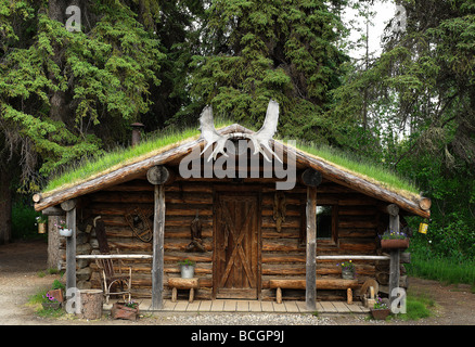 Traditionelle Kabine Athabascan Chena Indian Village, Fairbanks, Alaska, USA Stockfoto