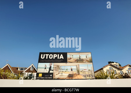 EINE UTOPIE AUF SHORE ROAD, IN DER NÄHE VON SANDBÄNKEN MIT EINEM PREIS VON ÜBER 3 M FEB 2008 UK GENANNT IMMOBILIENENTWICKLUNG Stockfoto