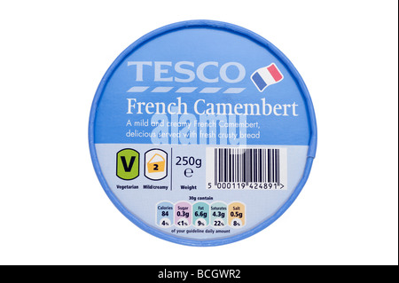 250 Gramm Wanne mit Tesco "Französischer Camembert" Käse Stockfoto