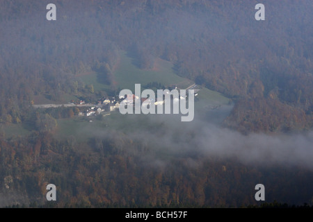 Creux du Van in der Schweiz Stockfoto