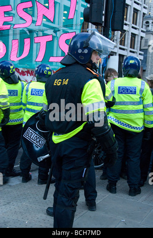 Bereitschaftspolizei bei G20-Protest in London 1. April 2009 Stockfoto