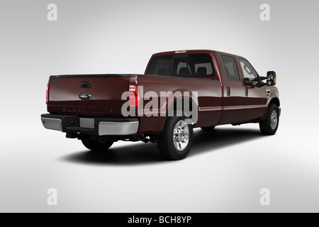 2009 Ford f-250 SD Lariat rot - Winkel Rückansicht Stockfoto