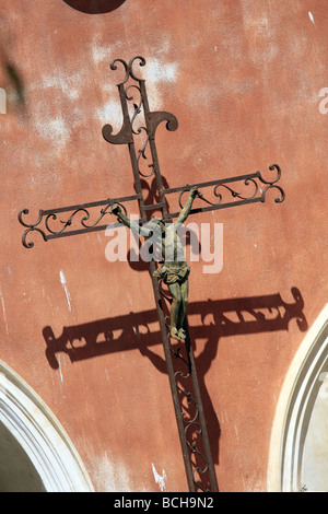 Jesus Christus am Kreuz Antibes Kathedrale Stockfoto