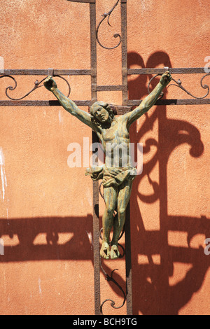 Jesus Christus am Kreuz Antibes Kathedrale Stockfoto